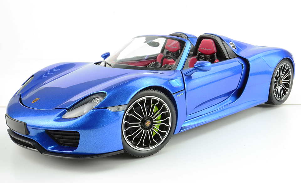 110062432 Porsche918 Sypder 2013 Blue Metallic 