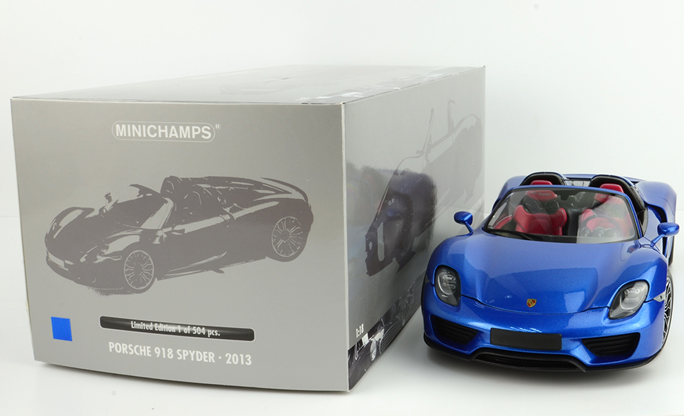 110062432 Porsche918 Sypder 2013 Blue Metallic 