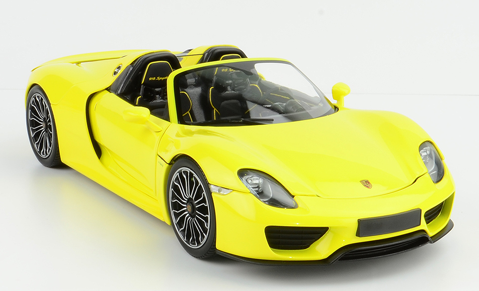 110062434 Porsche918 Sypder 2013 Yellow