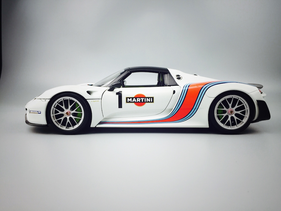 Porsche 918 Spyder 2013 Weissach Package 'Martini'