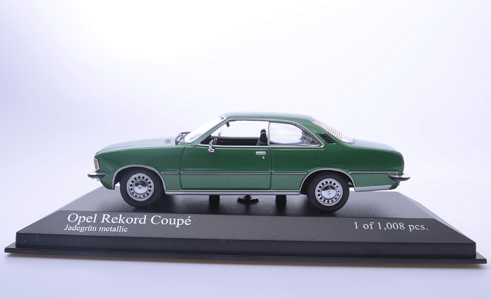 Opel Rekord D Coupe 1975 Green metallic