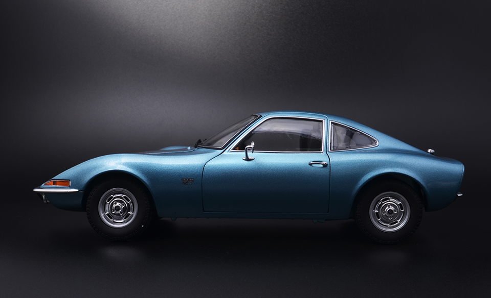 Opel GT 1972 Blue Metallic