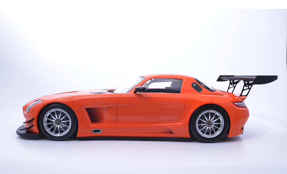 Mercedes-Benz SLS AMG GT3 Street-2011 Orange