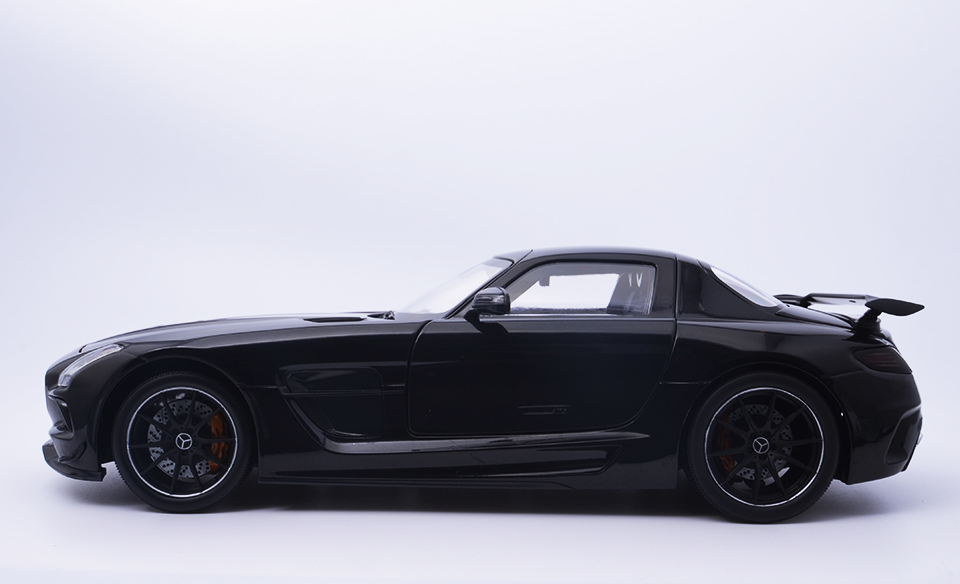 Mercedes-Benz SLS AMG 'Black Series' 2013 Black Metallic