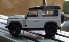 Land Rover Defender 90 - 2,000,000 pcs Edition-2016 1/18