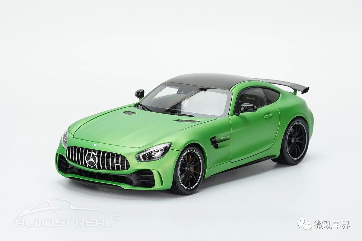 Mercedes-AMG GT R 2017 1/18 - AMG Green hell magno