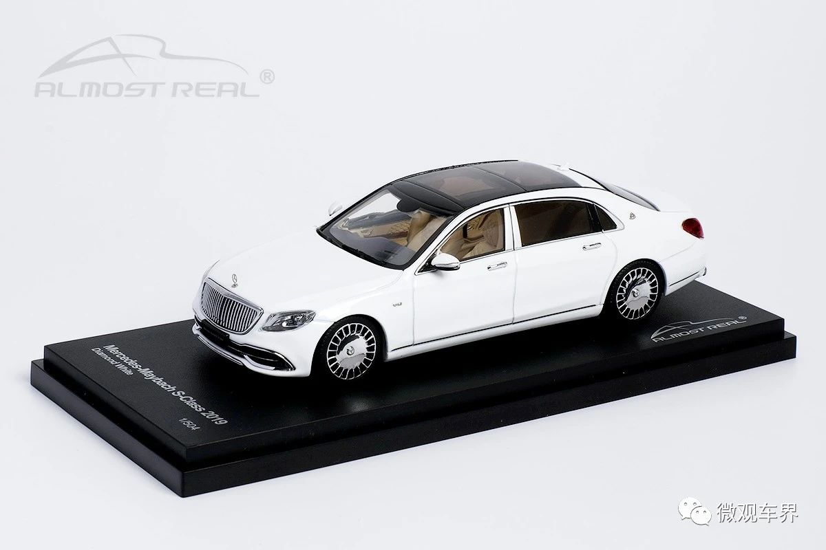 Mercedes-Maybach S-Class - 2019 - Diamond White 1/43  中文：梅賽德斯-邁巴赫S級(jí)2019款  主要特征：2019年直瀑格柵版本邁巴赫，配S680金屬貼紙