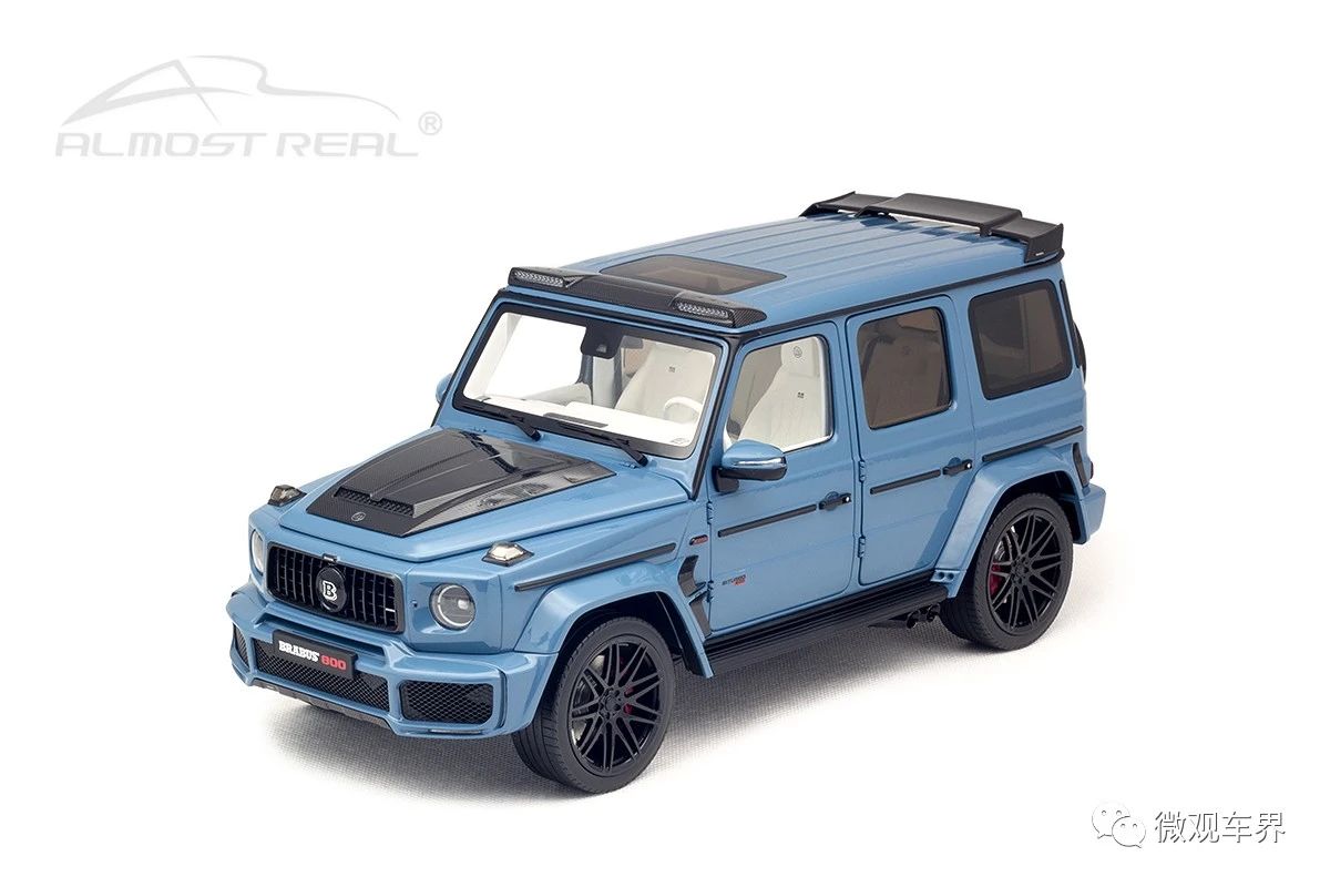 Brabus G-Class Mercedes-AMG G 63 - 2020 - China Blue 1/18  中文：博速 G-Class 2020款 藍(lán)色 1/18  顏色：瓷藍(lán)色車身，裝備碳纖維車身件，熱力白與碳纖維內(nèi)飾  比例：1/18  主要特征：博速碳纖維改裝套件，LED高位照明燈，高性能運(yùn)動(dòng)車胎，碳纖維尾翼