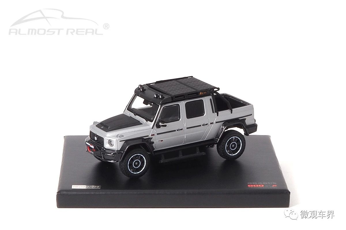 Brabus G 800 Adventure XLP - 2020 - Rocket Silver Matte 1/43 中文：博速 800 探險版 XLP 2020款 亞光銀 1/43 顏色：亞光銀色車身，配碳纖維裝飾 比例：1/43 主要特征：博速探險版套件，絞盤，踏板，越野輪轂，越野輪胎，前輪轉(zhuǎn)向