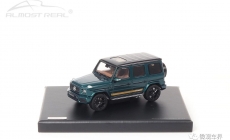 Mercedes-AMG G 63 - 2021 - Racing Green Edition 1/43 中文：梅賽德斯-AMG G 63 2021年 金屬綠色 1/43 顏色：綠色車身，金色車身拉花，棕色內(nèi)飾 比例：1/43 主要特征：AMG升級外觀，黑色運動輪轂，前輪轉(zhuǎn)向