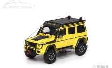 Brabus 550 Adventure Mercedes-Benz G-Class 4×42 - 2017 - Electric Beam Yellow 1/43 中文：博速550探險版 2017款 黃色 1/43 顏色：黃色車身，黑色內(nèi)飾，配碳纖維裝飾 比例：1/43 主要特征：博速探險版套件，行李架，越野輪胎，備胎架，仿真線纜絞盤，前輪轉(zhuǎn)向