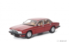 Jaguar Daimler XJ6 (XJ40) - Flamenco Red 1/18