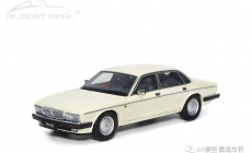 Jaguar Daimler XJ6 (XJ40) - Glacier White 1/18