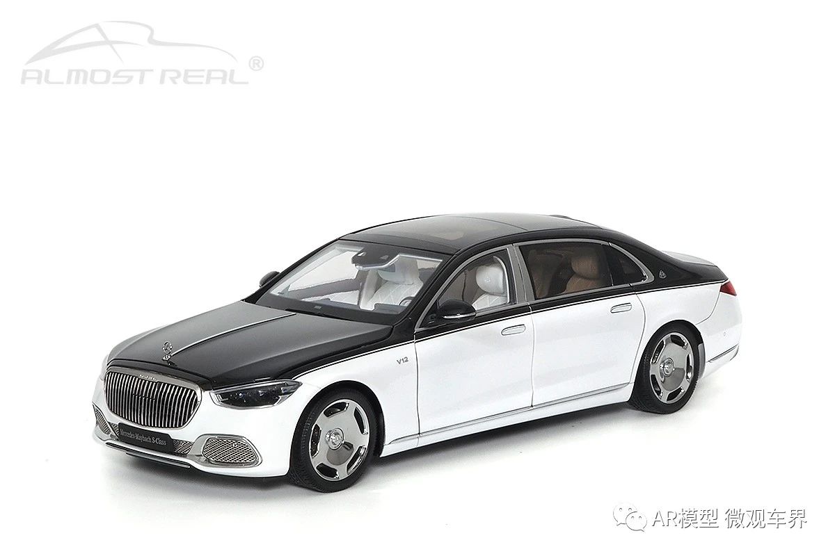 Mercedes-Maybach S-Class - Obsidian Black/Diamond White 1/18